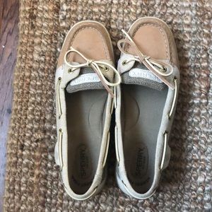 Sperry shoes
